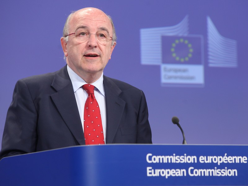 Komisař EU hrozí dodavatelům