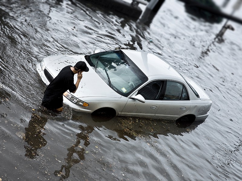 Výstraha před zaplavenými auty dováženými z Německa a Francie
