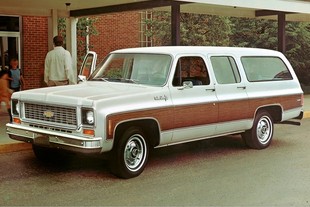 Chevrolet Suburban 1973