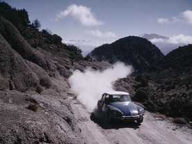 Citroën DS21 při Rallye du Maroc 1971