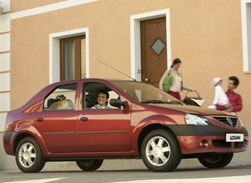 Dacia Logan 2004