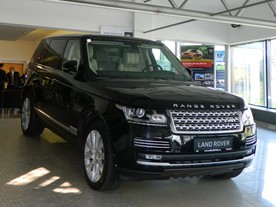Česká premiéra: Range Rover LWB