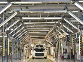 Závod Tofaş vyrábí auta pěti značek