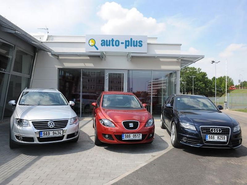 Auto-plus 10 let na trhu ojetých vozů