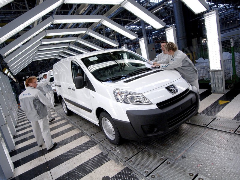 Toyota pomůže PSA