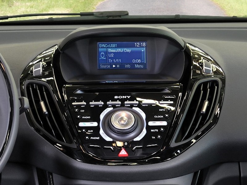 Ford B-MAX přiváží do Evropy systém SYNC