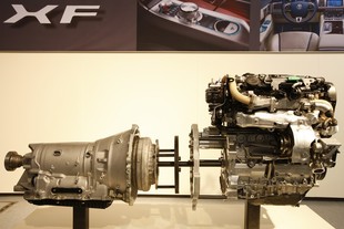Turbodiesel 2,2 l AJ-i4D s osmirychlostní převodovkou ZF