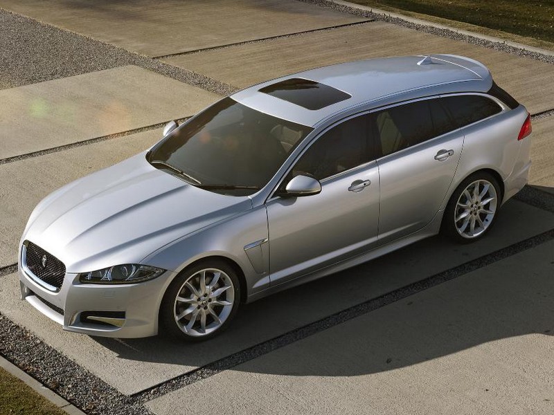 Jaguar XF Sportbrake se konečně odkrývá