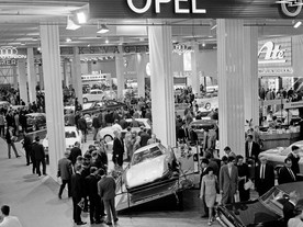 Opel - 50 let designu - premiéra Opel Experimental GT