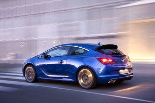 Opel Astra OPC