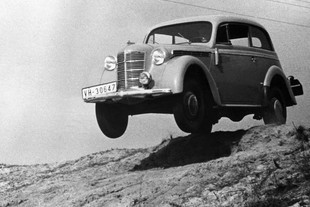 1936 originální přechůdce crash-testů - skok do jámy
