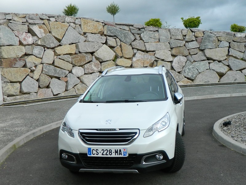 Peugeot 2008 nabízí hodně navíc