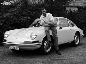1963 Ferdinand Alexander Porsche a Porsche 901