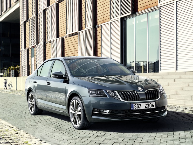 Modernizovaná Škoda Octavia vstupuje na domácí trh