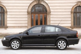 Škoda Octavia - prodloužená verze pro vládu ČR