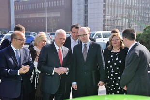 Předseda vlády České republiky Bohuslav Sobotka navštívil centrálu koncernu Volkswagen