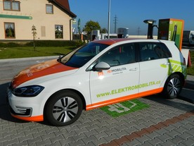 autoweek.cz - Nejvíc se dobíjí v Praze a Olomouci