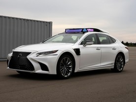 autoweek.cz - Toyota otestuje autonomní vůz v městském provozu