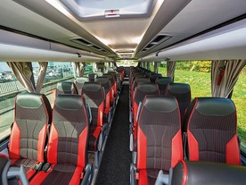 autoweek.cz - Autobusová doprava na kolenou