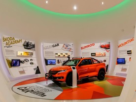 autoweek.cz - Škoda Auto vystavuje žákovské vozy v Autostadtu