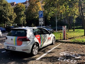 autoweek.cz - Tři nové dobíjecí stanice E.on v Českém Krumlově