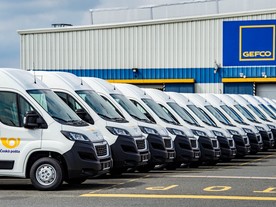 autoweek.cz - GEFCO z Kolína odbavilo svou největší fleetovou zakázku