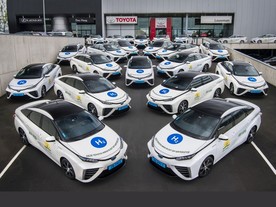 autoweek.cz - Taxíky na vodík najely 1,5 milionu km 