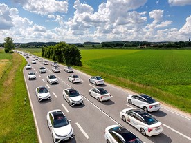 autoweek.cz - Vodík v dopravě míří i k nám