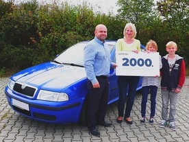 autoweek.cz - Autotým odměnil svého 2000. spokojeného zákazníka 