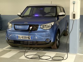 autoweek.cz - Elektromobily mohou obcím ušetřit peníze