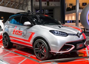 autoweek.cz - Dálkové řízení automobilu založené na 5G