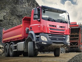autoweek.cz - CAT Tatra Roadshow 2017 v Hrušovanech