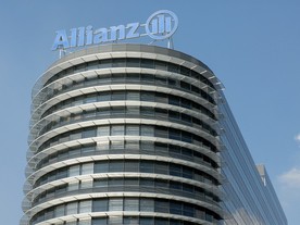 autoweek.cz - Rok autopojištění Allianz podle ujetých kilometrů