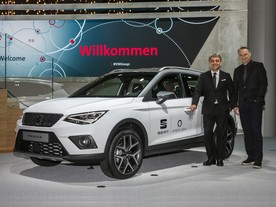 autoweek.cz - Seat jako první s asistentem Amazon Alexa