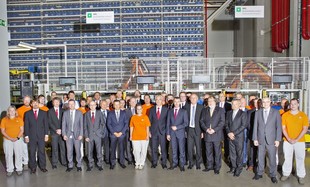 autoweek.cz - Automatický sklad menších dílů ve Škoda Auto Kvasiny