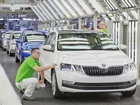 autoweek.cz - Už bylo vyrobeno přes milion motorových vozidel