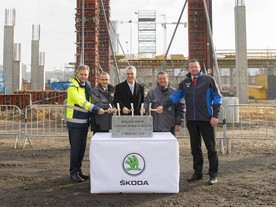 autoweek.cz - Nová lakovna v Mladé Boleslavi