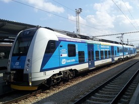 autoweek.cz - Vlaky zadarmo, autobusy za peníze