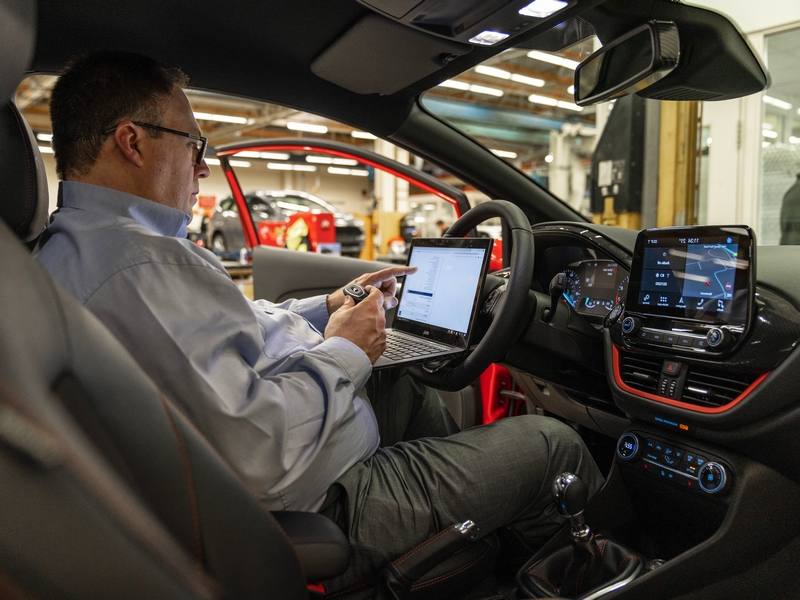 Problém kybernetické bezpečnosti pro automobilový sektor
