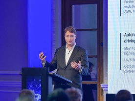 autoweek.cz - Daimler chce šetřit na zaměstnancích