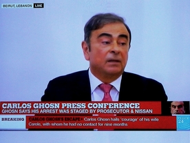 autoweek.cz - Velká show Carlose Ghosna