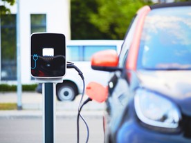 autoweek.cz - Nezájem o elektromobility trvá