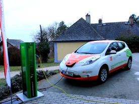 autoweek.cz - Loučeň ožila elektromobilitou