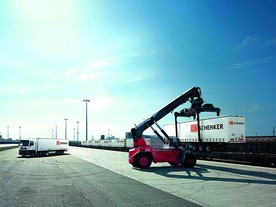 autoweek.cz - DB Schenker zavádí „zelené“ spojení napříč Evropou