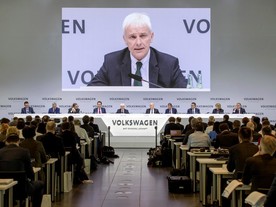 autoweek.cz - Navzdory problémům VW Group vydělává