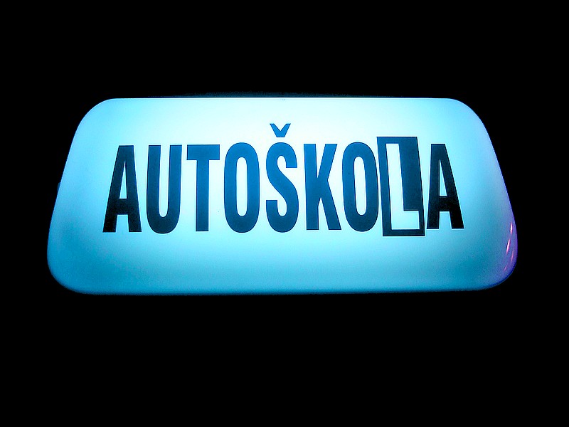 Nové pojištění od Allianz ochrání autoškoly i jejich žáky