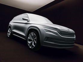 autoweek.cz - Exkluzivně ve Škoda Muzeu: hliněný model Škoda VisionS