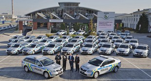 autoweek.cz - Škoda předá Policii ČR 477 nových služebních vozů 