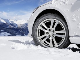autoweek.cz - Řidiči v ČR přezouvají