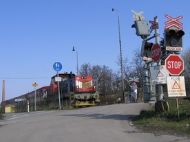 autoweek.cz - Stále rizikové přejezdy